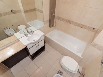 Venta Depto 5 amb. Caballito Coch. Pile/Amenit.