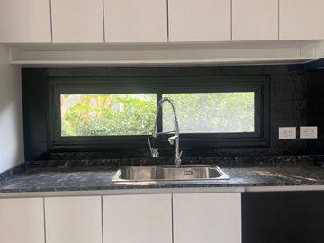 VENTA CASA 5 AMBIENTES STA ELENA PILAR DEL ESTE