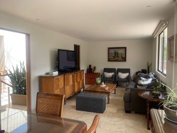 Venta de Casa a 3 minutos de la Universidad Anáhuac Norte