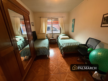 SE VENDE  CASA EXCELENTE UBICACIÓN EN EL CENTRO DE CHILLÁN
