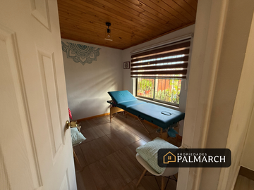 SE VENDE  CASA EXCELENTE UBICACIÓN EN EL CENTRO DE CHILLÁN