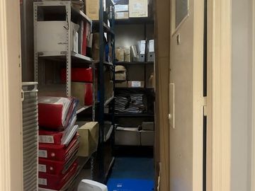 VENTA OFICINA DE 3 AMBIENTES MONSERRAT