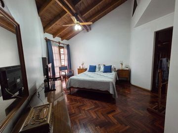 CASA EN VENTA O ALQUILER VIVIENDA Y O COMERCIAL