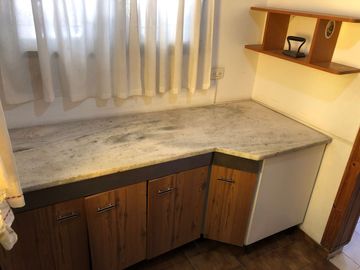 Casa en venta 2 dormitorios en barrio Sarmiento