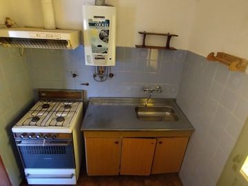 Casa en venta 2 dormitorios en barrio Sarmiento