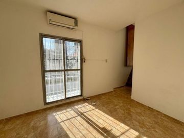 Venta PH 3 Amb RECICLADO con PATIO y TERRAZA