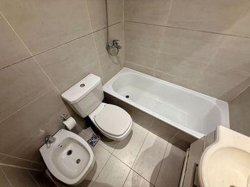 VENTA CABALLITO MONOAMBIENTE BALCON CON PARRILLA