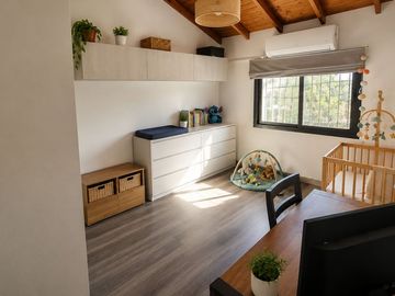 VENTA CASA DUPLEX 3 AMB PARQUE Y QUINCHO ITUZAINGO