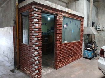 Galpón c/departamento de 123 m2 a terminar en P.A.