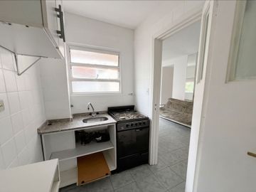 Venta Dpto 2 Amb Vicente Lopez c/ Cochera y Balcon