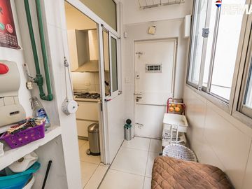 VENTA DPTO 4 AMB Y DEP. RECOLETA COCHERA OPCIONAL