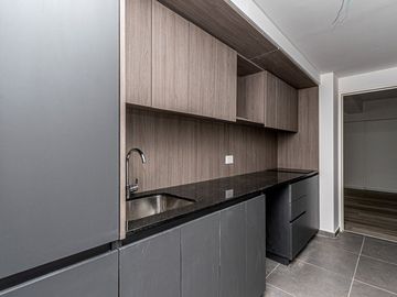 VENTA OFICINA 136M2 EDIFICIO CORPORATIVO BELGRANO