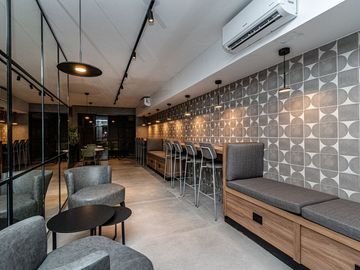 VENTA OFICINA 136M2 EDIFICIO CORPORATIVO BELGRANO