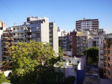 VENTA BELGRANO OFICINA CATEGORIA FTE COCHERA FIJA