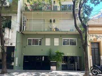 DEPARTAMENTO DOS AMB AMOBLADO  CON BALCÓN AL FTE