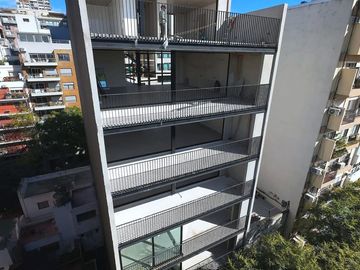 Venta 3 ambientes Belgrano Patio Jardin LUMINOSO