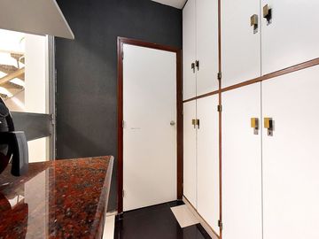 VENTA CASA 5 AMB BELGRANO R COCH/ASCENSOR PERMUTA