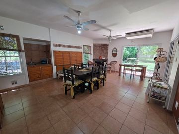 CASA  VENTA  BARRIO CERRADO ESTANCIA CHICA