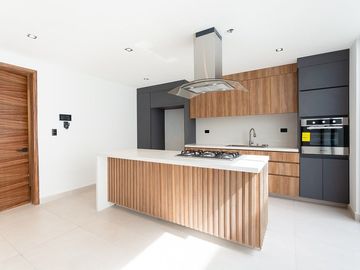CASA EN VENTA CON RECÁMARA EN PB EN PARQUE SOFÍA