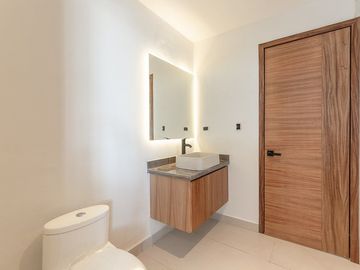 CASA EN VENTA CON RECÁMARA EN PB EN PARQUE SOFÍA