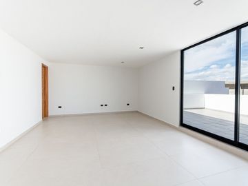 CASA EN VENTA CON RECÁMARA EN PB EN PARQUE SOFÍA