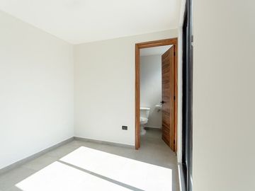 CASA EN VENTA CON RECÁMARA EN PB EN PARQUE SOFÍA