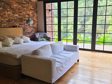 HERMOSA CASA CAMPESTRE EN VENTA EN EL RETIRO