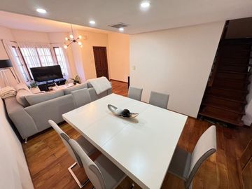 VENTA TRIPLEX 5 AMB CON JARDIN Y PARRILLA EN MORÓN