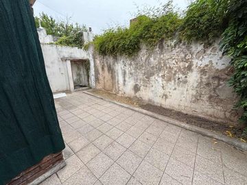 CASA EN VENTA EN PERGAMINO EN ZONA CENTRICA