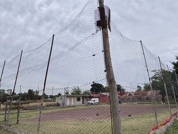 VENTA CASA CON DOS LOTES  DERQUI PILAR