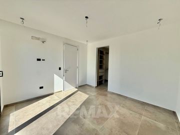 VENTA CASA 5 AMB. PILARA TILBURY FINANCIACIÓN