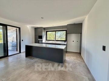VENTA CASA 5 AMB. PILARA TILBURY FINANCIACIÓN