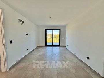 VENTA CASA 5 AMB. PILARA TILBURY FINANCIACIÓN