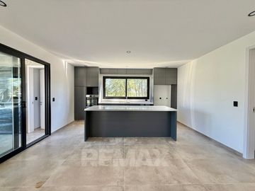 VENTA CASA 5 AMB. PILARA TILBURY FINANCIACIÓN