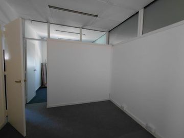 Alquiler Oficina S. Nicolás, con opcion de compra