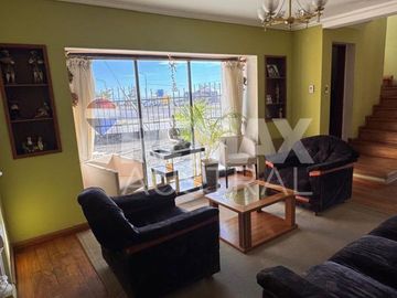 CASA 5 DORMITORIOS CALETA OLIVIA COSTANERA
