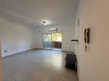VENTA DEPARTAMENTO 2 AMBIENTES LINIERS FRENTE