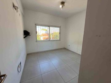 VENTA DEPARTAMENTO 2 AMBIENTES LINIERS FRENTE