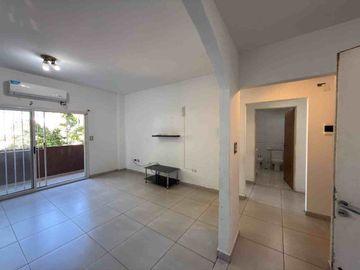 VENTA DEPARTAMENTO 2 AMBIENTES LINIERS FRENTE