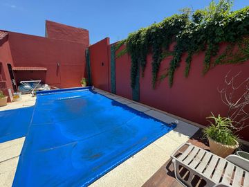 CASA 5/AMB+ESCRITORIO/GARAJE/PATIO/PILETA/QUINCHO!