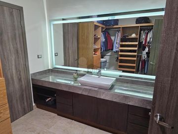 Casa en venta, Valle de Cumbres Premier, García, Nuevo León.