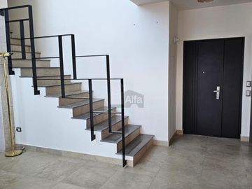 Casa en venta, Valle de Cumbres Premier, García, Nuevo León.