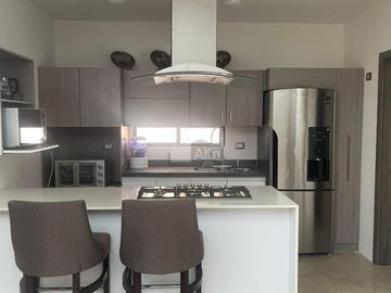 Casa en venta, Valle de Cumbres Premier, García, Nuevo León.