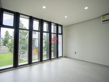 CASA EN VENTA EN Privanza Hábitat – Coto Ponto | Solares, Zapopan