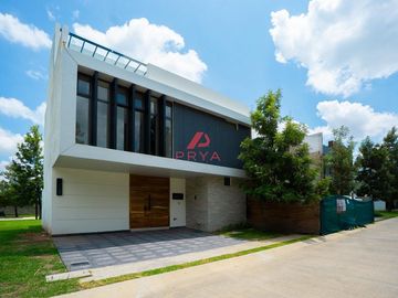 CASA EN VENTA EN Privanza Hábitat – Coto Ponto | Solares, Zapopan