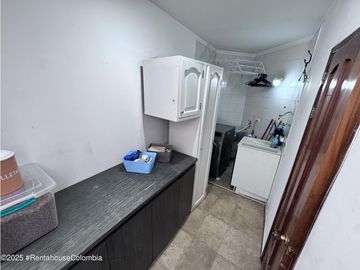Apartamento en Bogota (Bogota D.C.) RAH CO: 25-1894