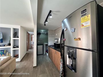 Apartamento en Madrid (Cundinamarca) RAH CO: 26-192