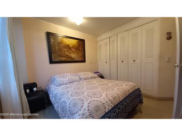 Apartamento en Bogota (Bogota D.C.) RAH CO: 26-275