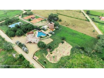Lote en Puerto Lopez (Meta) RAH CO: 26-684