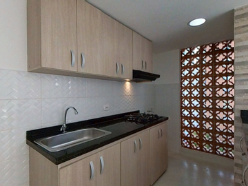 Se vende apartamento en piso 6 Ciudad Melendez